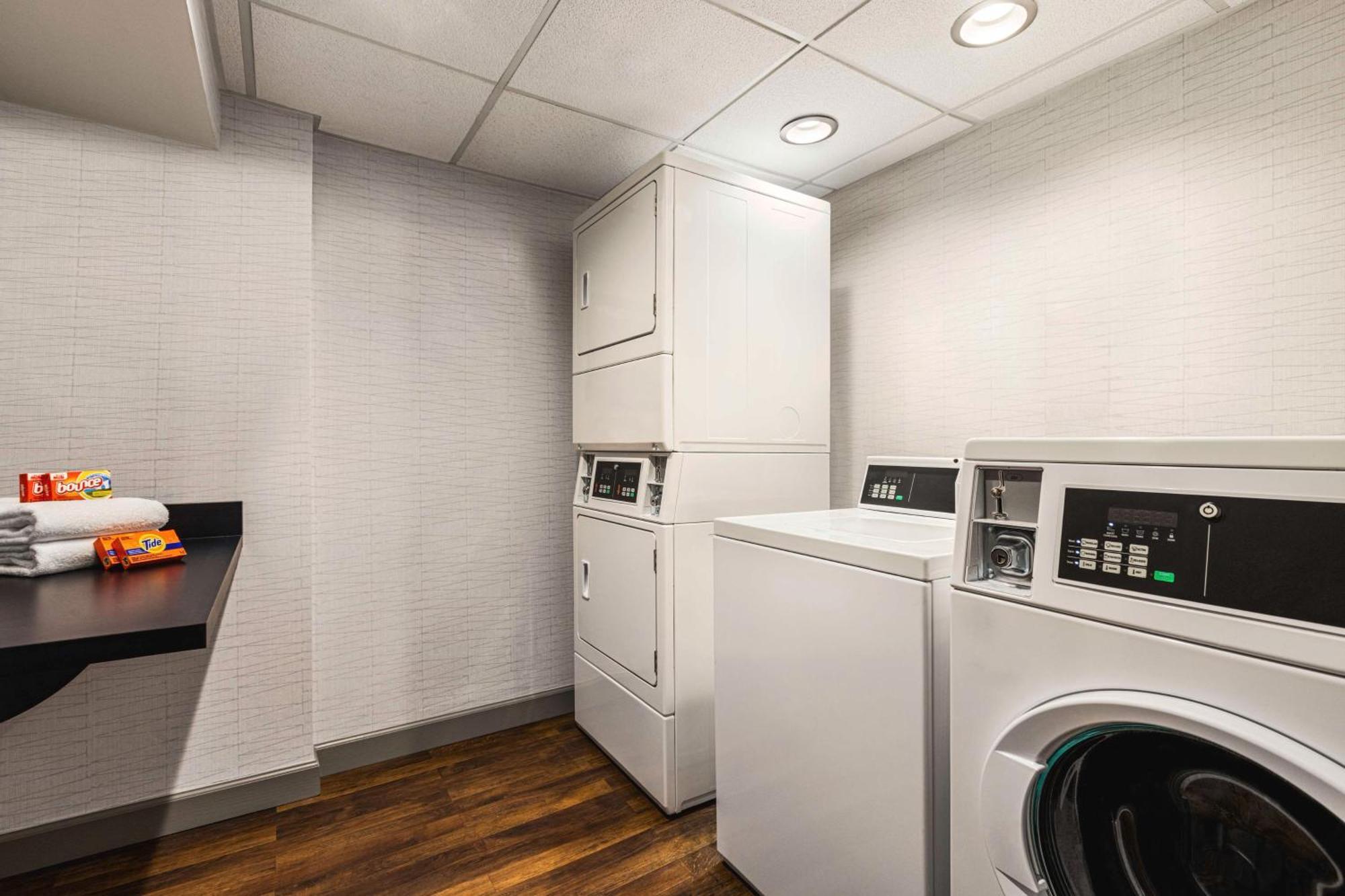 Spark By Hilton Germantown Washington Dc North المظهر الخارجي الصورة